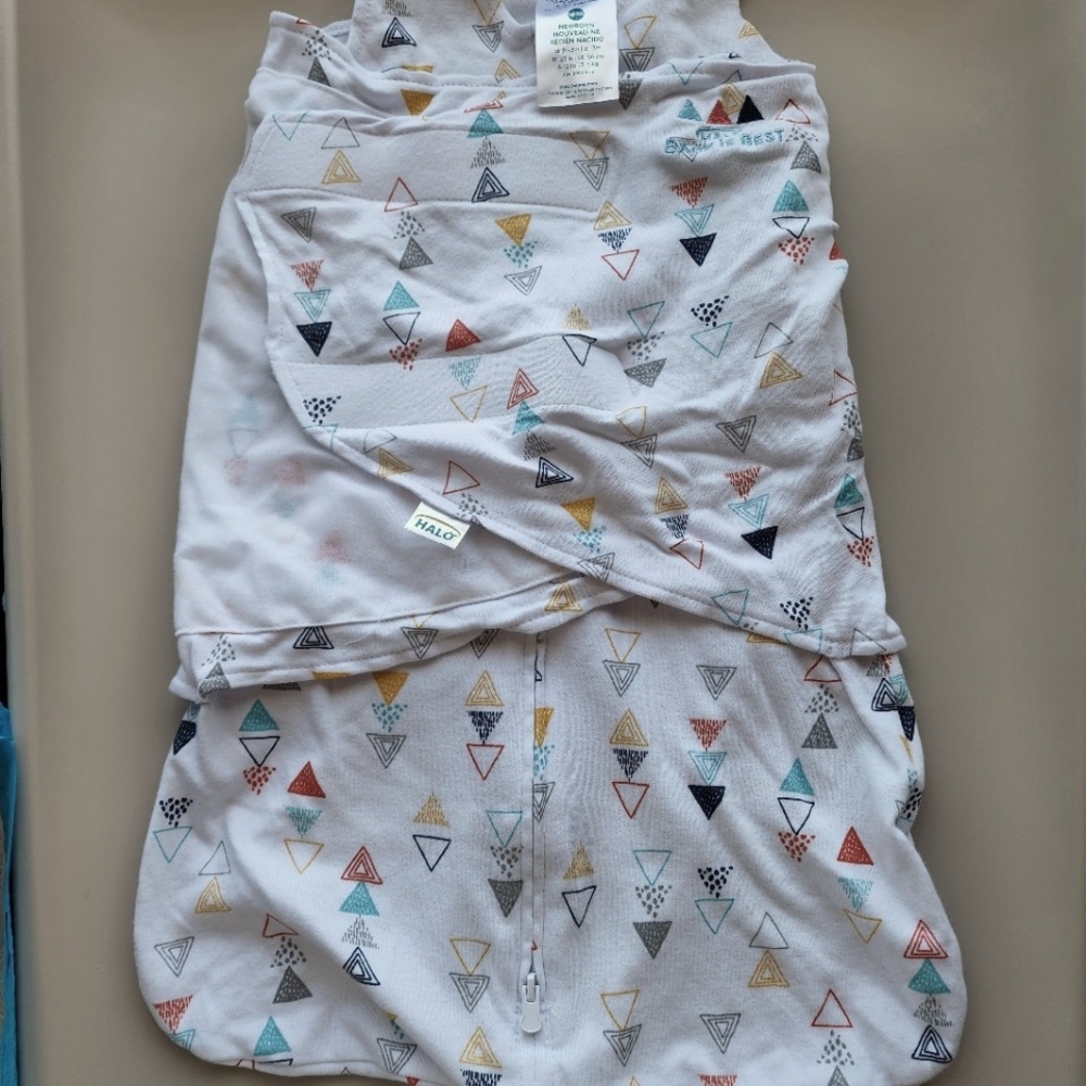 HALO SleepSack Multicolor Triangles Newborn